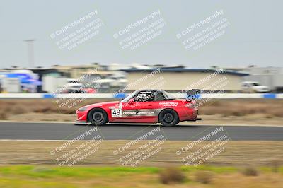 media/Jan-26-2025-CalClub SCCA (Sun) [[cfcea7df88]]/Group 1/Race/